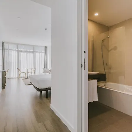 Cim Aparthotel 4*